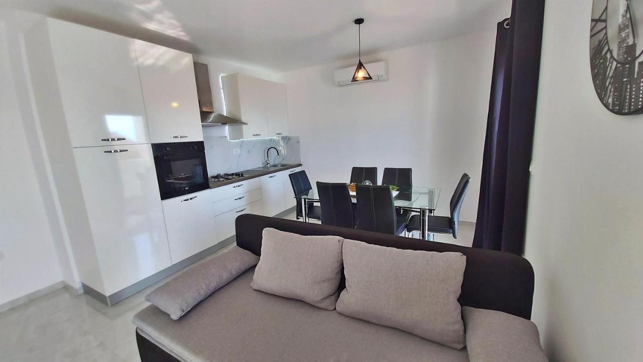Apartments Zorica Duće Eksteriør billede